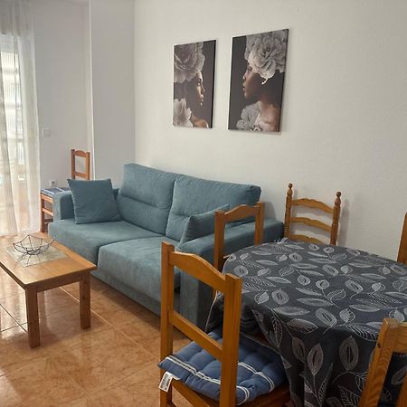 Appartement Bella Antonia à Torrevieja Extérieur photo