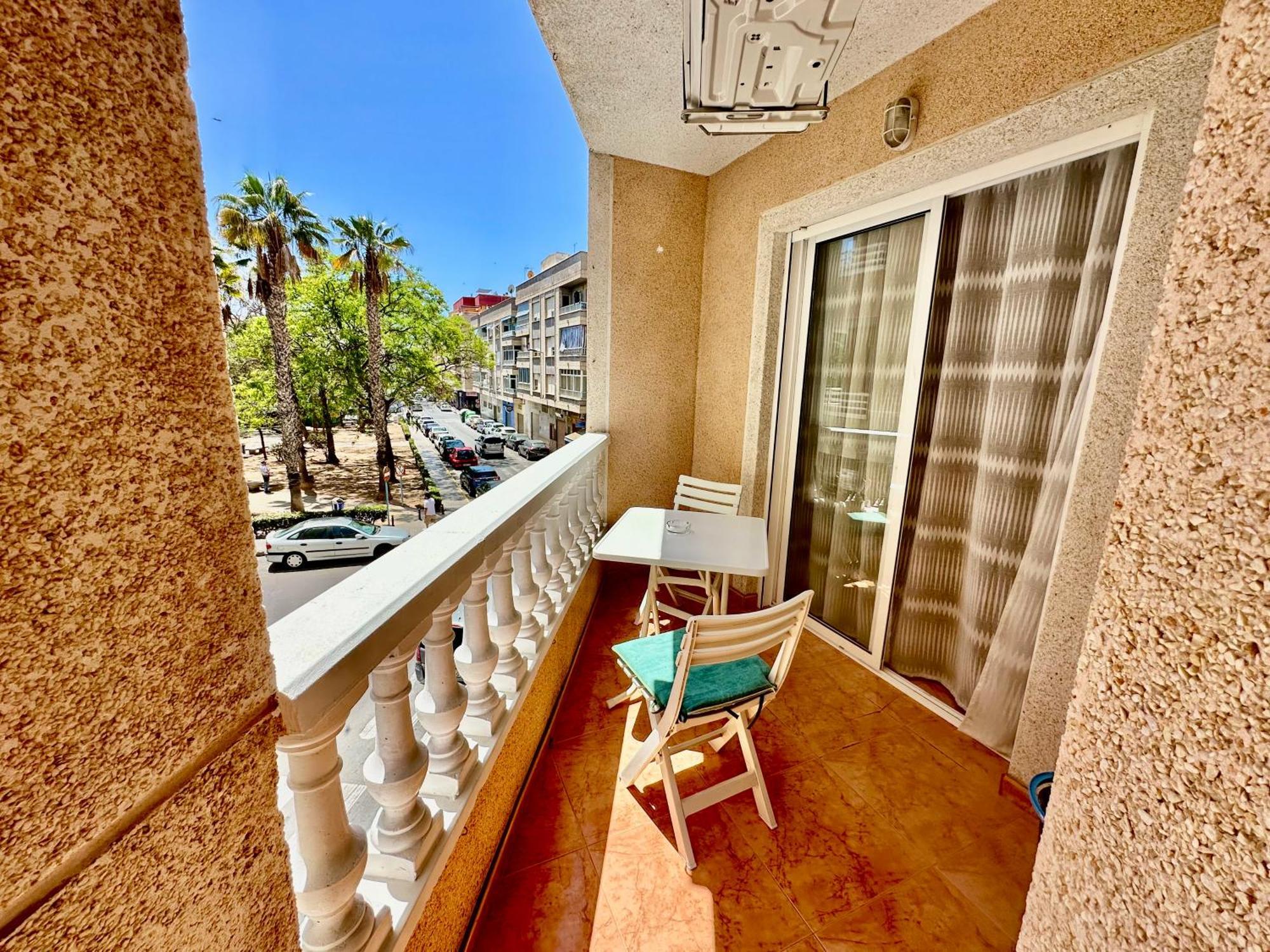 Appartement Bella Antonia à Torrevieja Extérieur photo